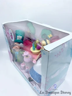 Coffret De Jeu Poupée Service à Thé Alice Au Pays Des Merveilles Disney Store Chapelier Fou 11 Coffret De Jeu Poupée Service à Thé Alice Au Pays Des Merveilles Disney Store Chapelier Fou -Magasin De Décoration Disney coffret poupee de jeu service a the alice au pays des merveilles disney parks chapelier fou 19