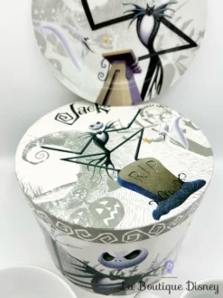 Coffret Vaisselle L'étrange Noël De Mr Jack Disney Store Tim Burton Assiette Bol Tasse Mug Jack Skellington Zéro -Magasin De Décoration Disney coffret vaisselle jack skellington zero disney store mug tasse bol assiette etrange noel mr jack 4