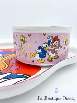 Ensemble Petit Déjeuner Assiette Bol Donald Daisy Disney That's Donald Studio Moonflower Coeur Love Amour -Magasin De Décoration Disney ensemble petit dejeuner donald daisy disney moonflower bol assiette coeur love rose 5