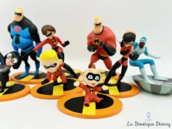 Figurines Les Indestructibles Playset Disney Store Ensemble De Jeu -Magasin De Décoration Disney figurines playset les indestructibles disney pixar disney store 1