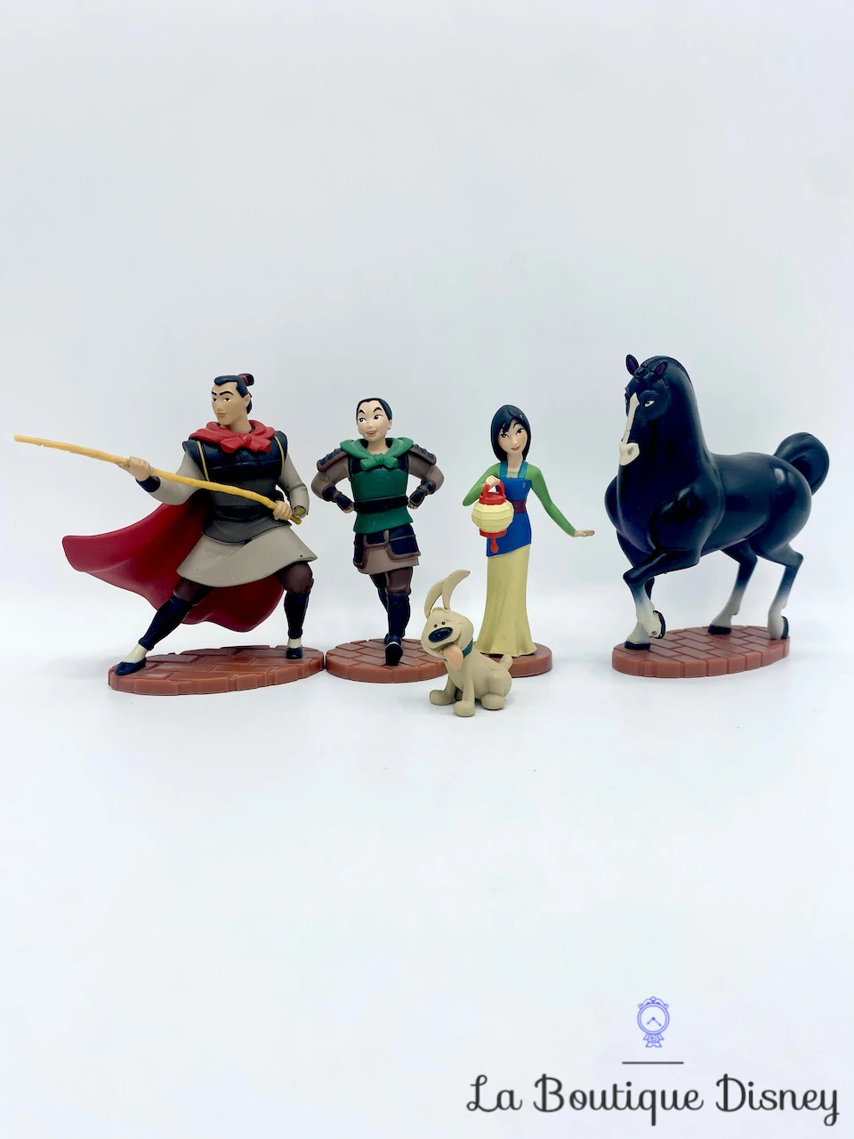 Figurines Mulan Playset Disney Store 2019 Disney Princess Li Shang Petit Frère Khan 1 Figurines Mulan Playset Disney Store 2019 Disney Princess Li Shang Petit Frère Khan