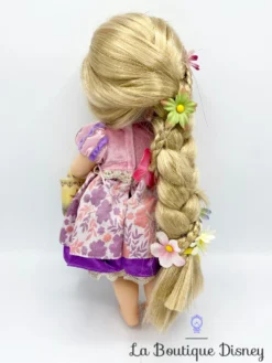 Poupée Raiponce Édition Spéciale Animators Collection Disney Store Princesse Cheveux Lanterne Illumine 40 Cm -Magasin De Décoration Disney poupee raiponce animators collection edition speciale fleur lumiere disney store 2