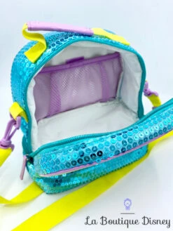Sac Isotherme Ariel La Petite Sirène Disney Store Glacière Sac Pique Nique Strass 7 Sac Isotherme Ariel La Petite Sirène Disney Store Glacière Sac Pique Nique Strass -Magasin De Décoration Disney sac isotherme ariel la petite sirene disney store lunchbag glaciere sac pique nique 4