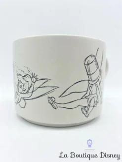 Tasse Fée Clochette Croquis Disney Store Mug Peter Pan Dessin Esquisse Vert 8 Tasse Fée Clochette Croquis Disney Store Mug Peter Pan Dessin Esquisse Vert -Magasin De Décoration Disney tasse croquis fee clochette disney store peter pan mug dessin esquisse 2