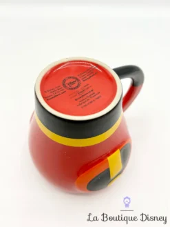 Tasse Indestructibles Disney Store 2014 Mug Logo Costume Rouge Relief 3D -Magasin De Décoration Disney tasse indestructibles disney store mug rouge tee shirt relief 3d 3