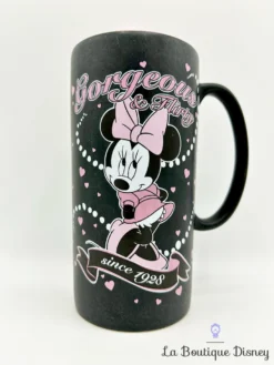 Tasse Minnie Mouse Gorgeous Flirty Disney Store Exclusive Mug Haut Noir Rose 7 Tasse Minnie Mouse Gorgeous Flirty Disney Store Exclusive Mug Haut Noir Rose -Magasin De Décoration Disney tasse minnie mouse gorgeous flirty disney store mug noir rose haut 0