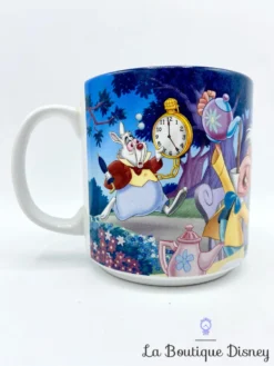 Tasse Scène Alice Au Pays Des Merveilles Disney Store Classics 2003 Mug Scènes Film Thé -Magasin De Décoration Disney tasse scene alice au pays des merveilles walt disney store classics 2003 mug scene films the chapelier lapin 4